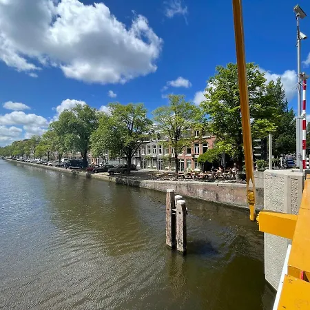 Bed And Breakfast Amsterdam *