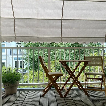 Bed And Breakfast Amsterdam *